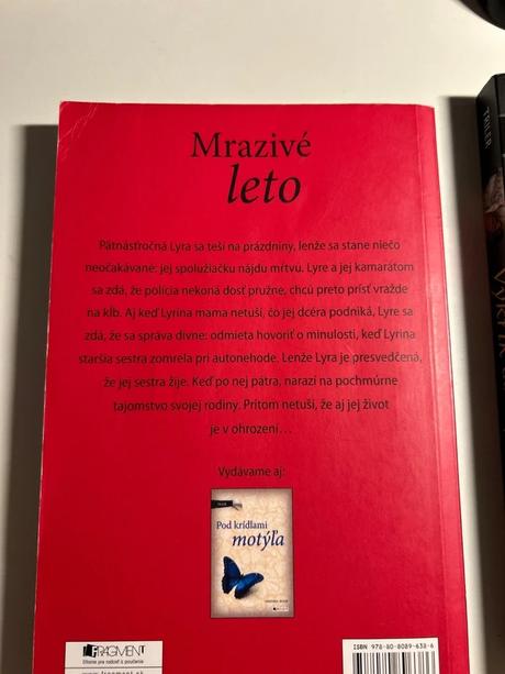 Knihy mrazivé leto a výkrik do tmy,