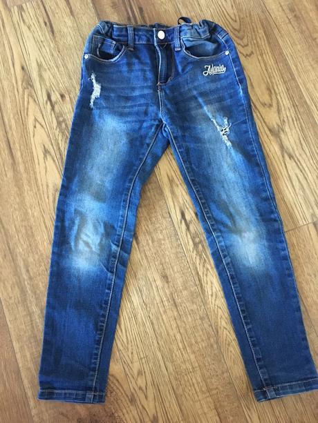 Dievčenské rifle, reserved,122