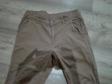 Chlapčenské nohavice, 152