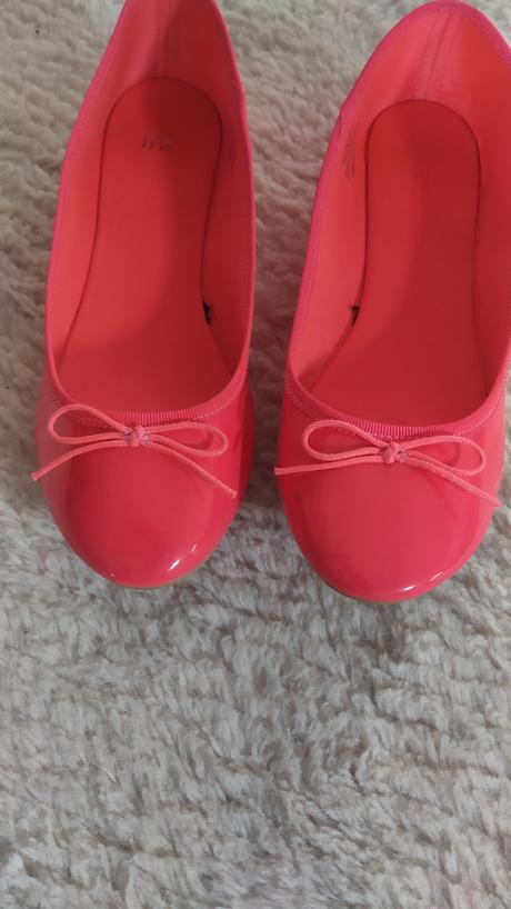 Predám  neo balerínky, h&m,38