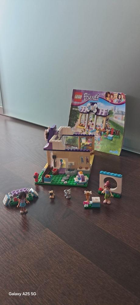 Lego friends 41124 - starostlivosť o šteniatka, 