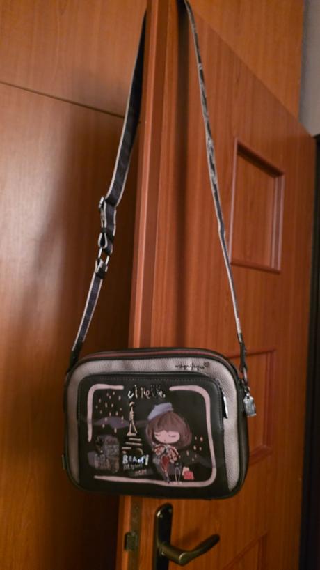 Kabelka anekke, anekke