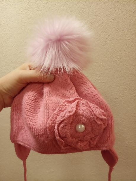 Dievčenská čiapka, 92