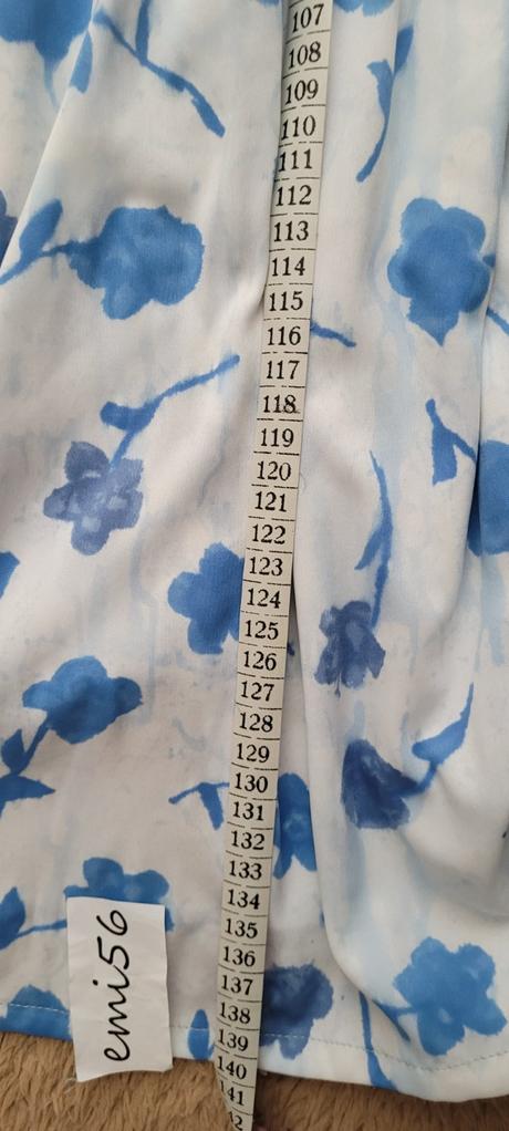 3586. modré šaty, s