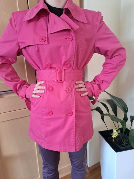 Ružový trenckot, gate,40