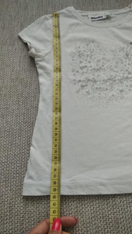 Biele tričko so srdiečkom, 116