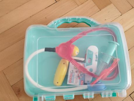 Výbava do detskej kuchynky, malý lekár, magnetic t, 