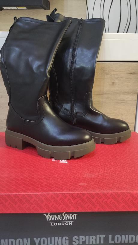 Young spirit, young spirit,36