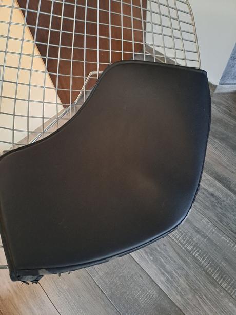 Dekoratívne kreslo, 