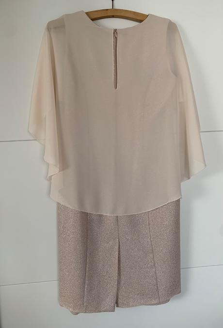 Spoločenské šaty, 44