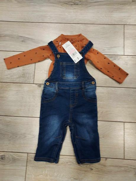 Nové rifle + body 74 velkost, f&f,74