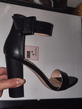 Primadonna sandalky, 38