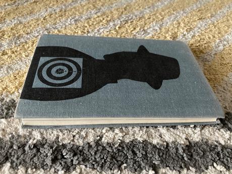 Tiene nad notre-damom (1968), 