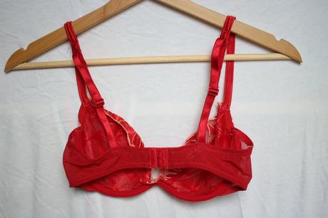 Dámska cute červená vyšívaná podprsenka y2k vintag, s