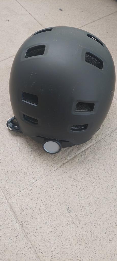 Prilba na korčule/bike, s