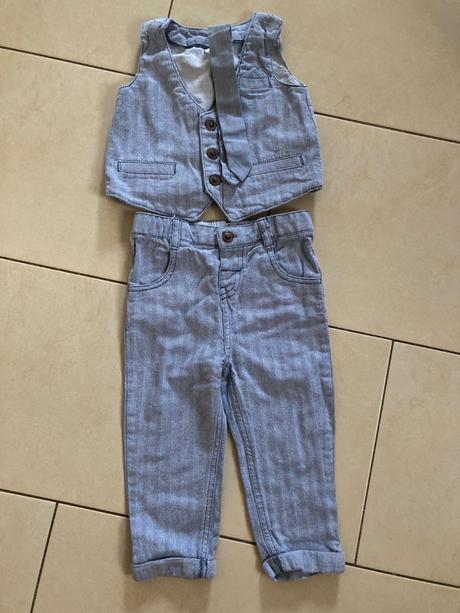 Nohavice+vesta, 86
