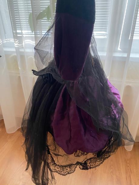 Karneval šaty carodejnica, 