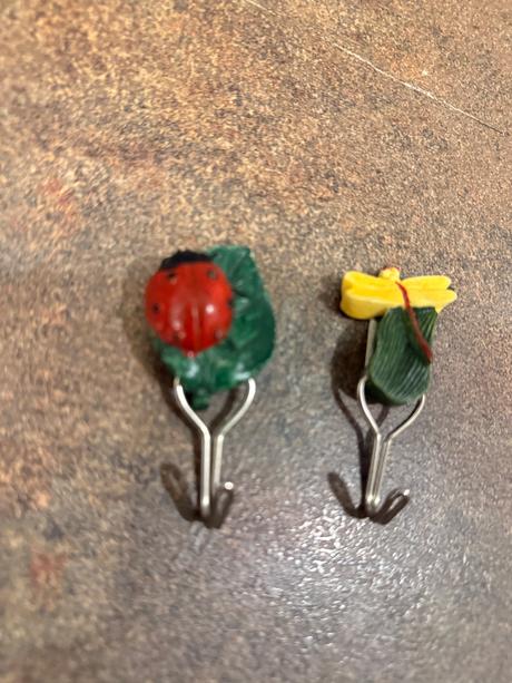 Háčiky  lienka a vážka, 