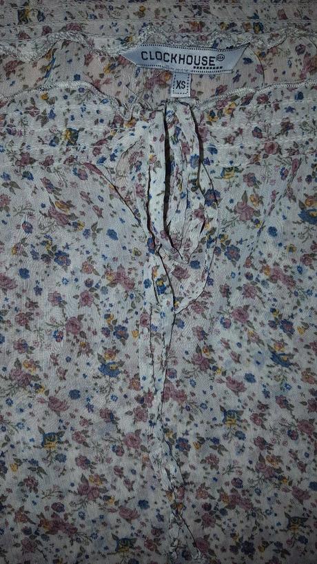 Kvetovaná bluza, clockhouse,l
