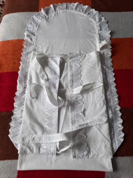 Zavinovačka bez výplne - 124 x 33 cm + 5 cm čipka,