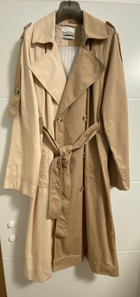 Trenčkot, bershka,s