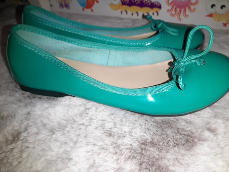 Lakové balerínky baťa, koža, baťa,36