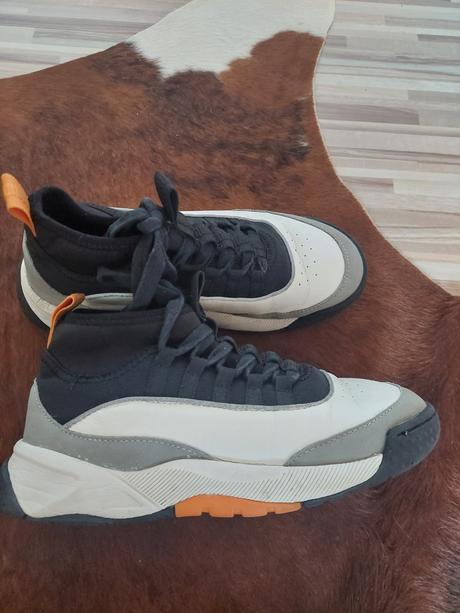 Zara nasuvacie tenisky č.33, zara,33