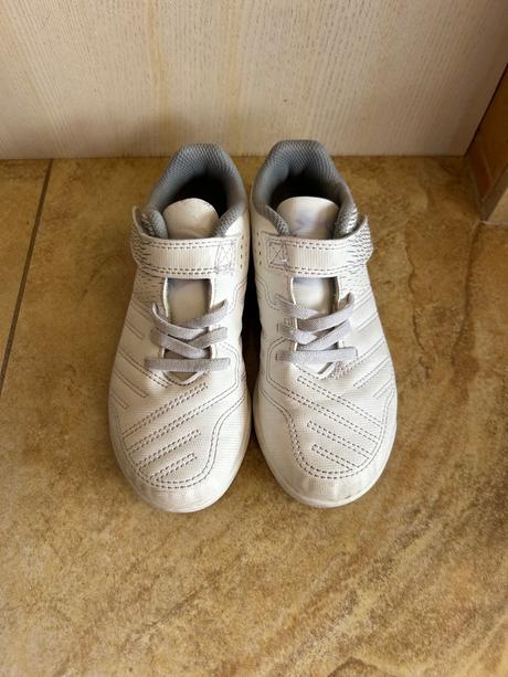 Kopačky halovky, 30