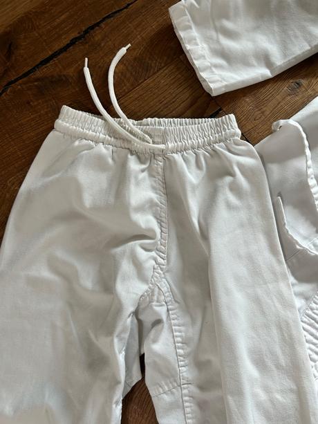 Kimono na karate, 134