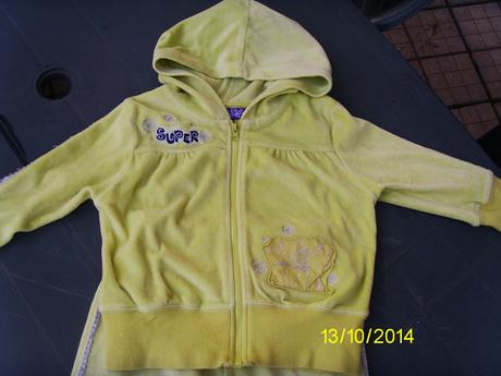 Mikina a teplaciky., 98