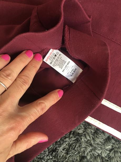 Úžasný komplet v burgundy   152, next,152