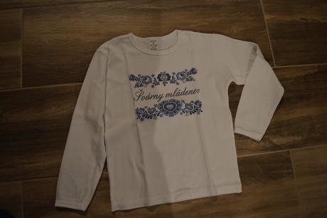 Tričko s folkornou tematikou, 110