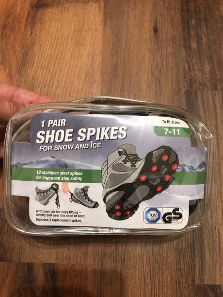 Protismykove navleky na obuv, 