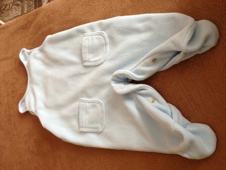 Bledomodre dupacky, 62