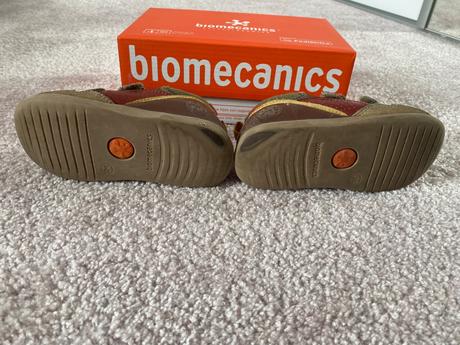 Jarne topanky biomechanics 24, 24