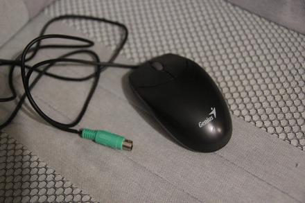 Retro počítačová myš genius netscroll - ps/2, genius