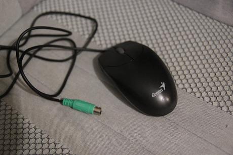 Retro počítačová myš genius netscroll - ps/2, genius