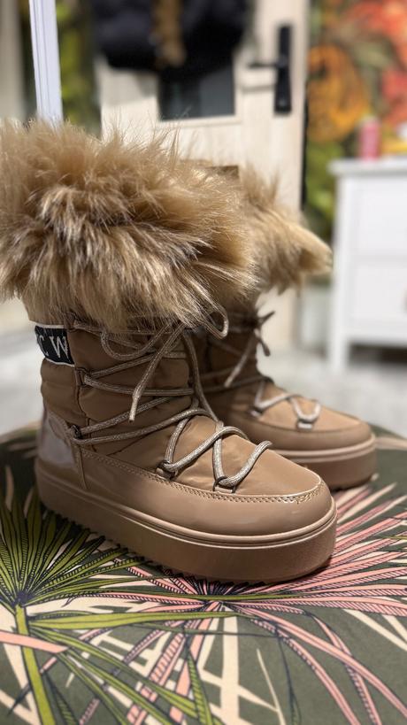 Snehule s kožušinou, 36