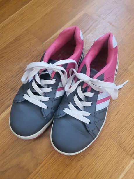 Tenisky, authority,33