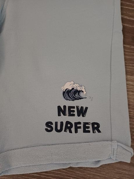 Kraťasy, sinsay,140