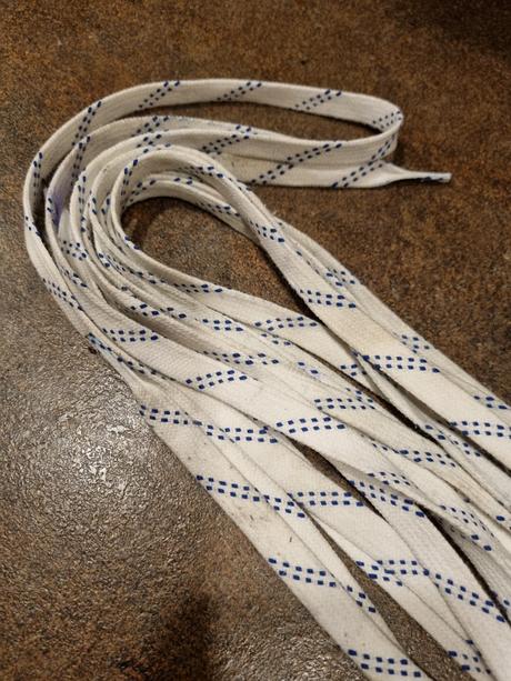 Šnúrky do korčúľ - 320cm, 