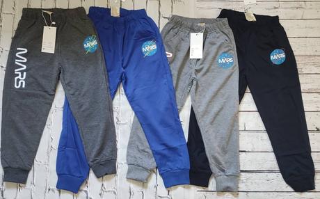 Chlapčenské tepláky, 116 - 146