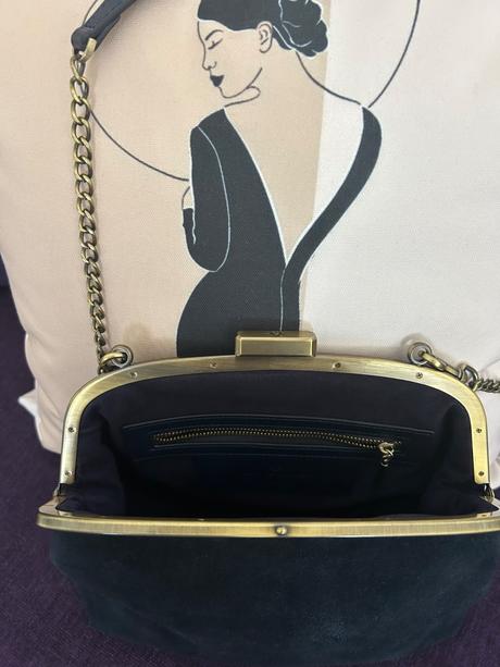 Kabelka modrá koža, 