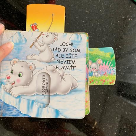 Knižky, hračky a leporelá pre najmenších, 