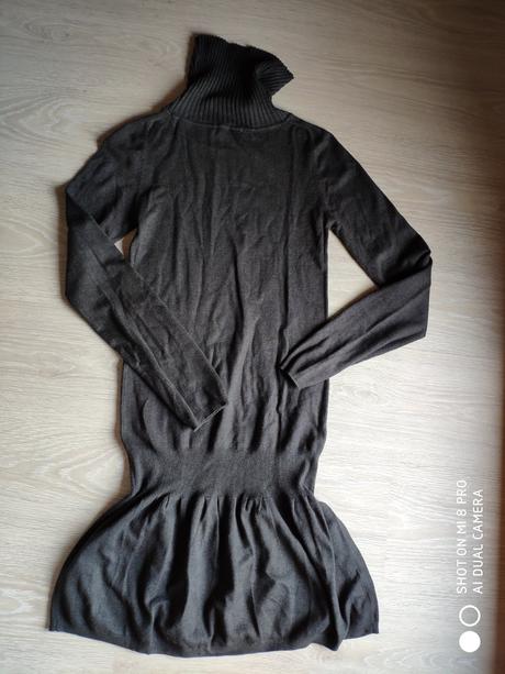 Upletove saty, tezenis,m