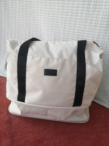 Elevate cestovná rozkladacia taška, 