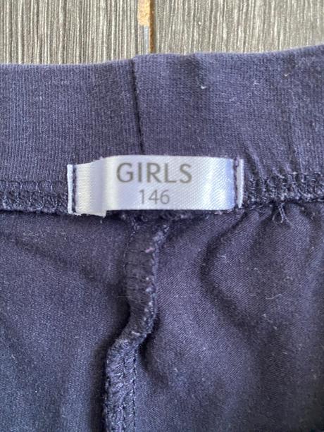 Dievčenske leginy velk.146, 146