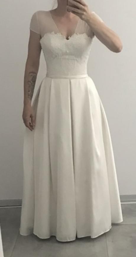 Svadobne saty (šampaň farba), 36