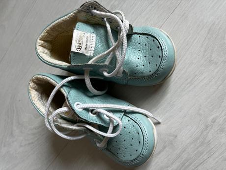 Koženné topánky na prvé kroky, 19