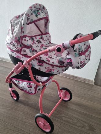 Kočiarik pre bábiky, 